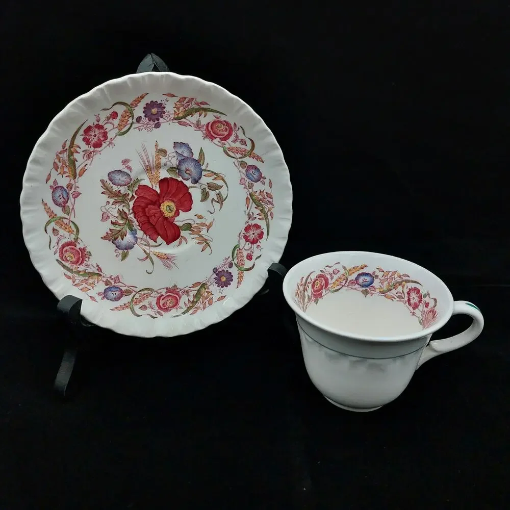 Wedgwood Cornflower Tea Cup & Saucer Set Vintage Floral Bone China England